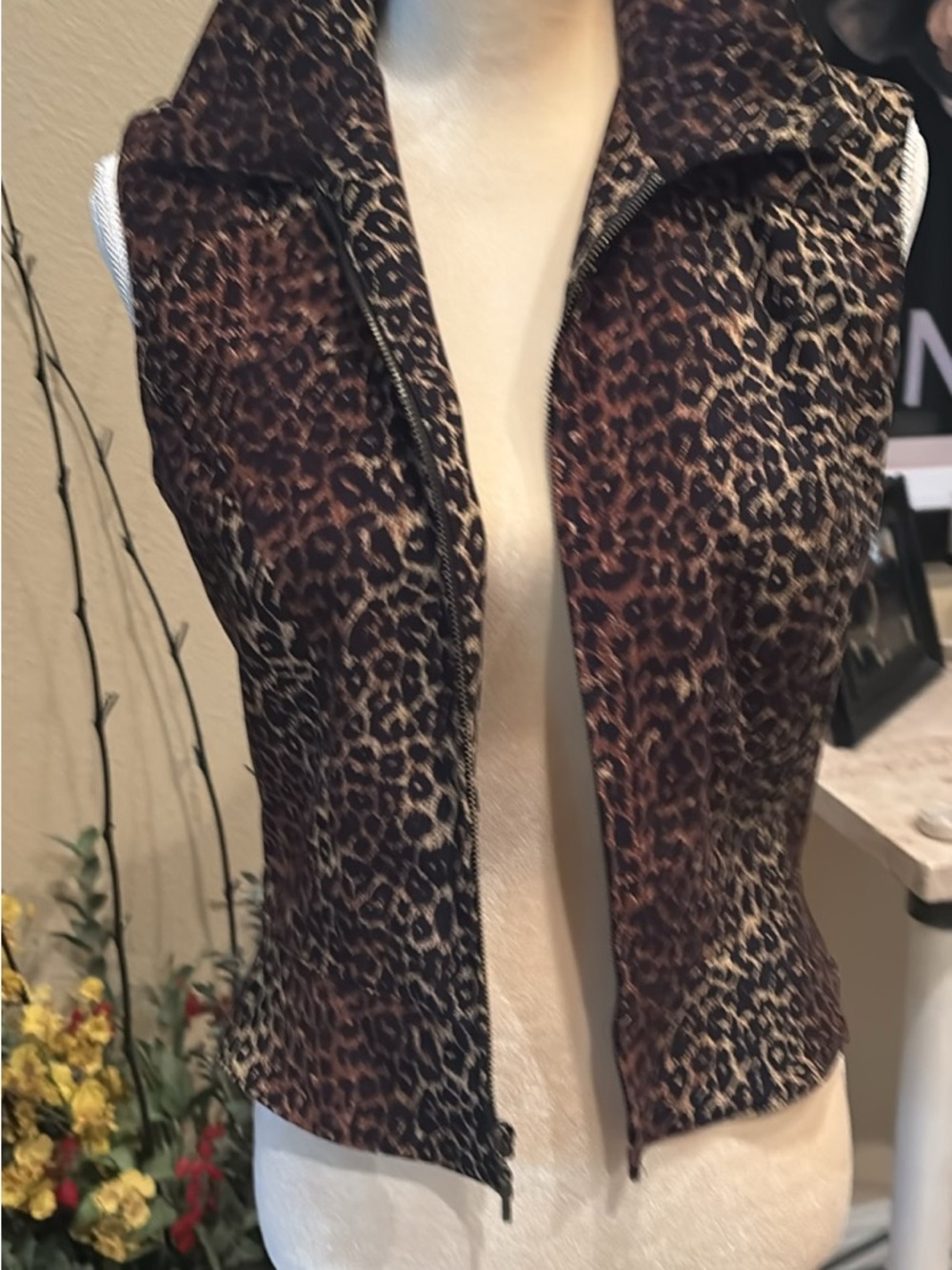 Women’s leopard vest